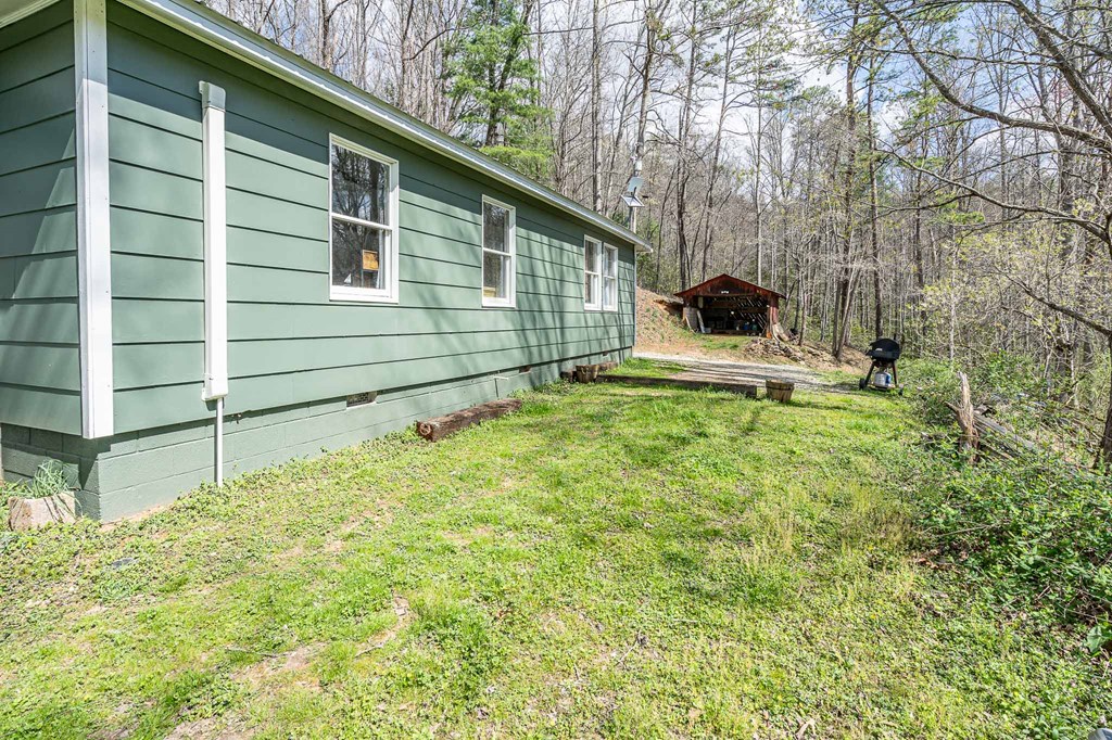 211 Gregory Hollow Road, ROBBINSVILLE, North Carolina image 30