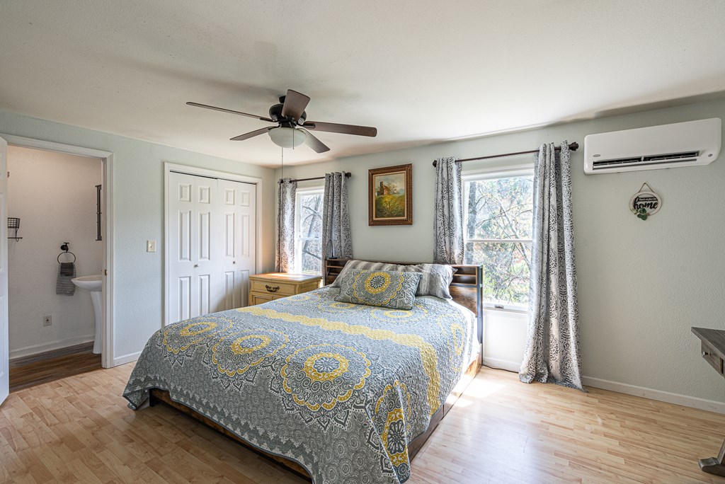 211 Gregory Hollow Road, ROBBINSVILLE, North Carolina image 20