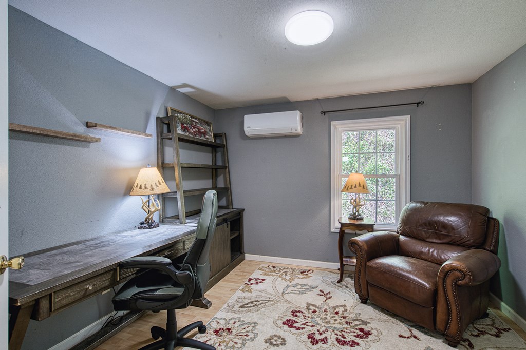 211 Gregory Hollow Road, ROBBINSVILLE, North Carolina image 17