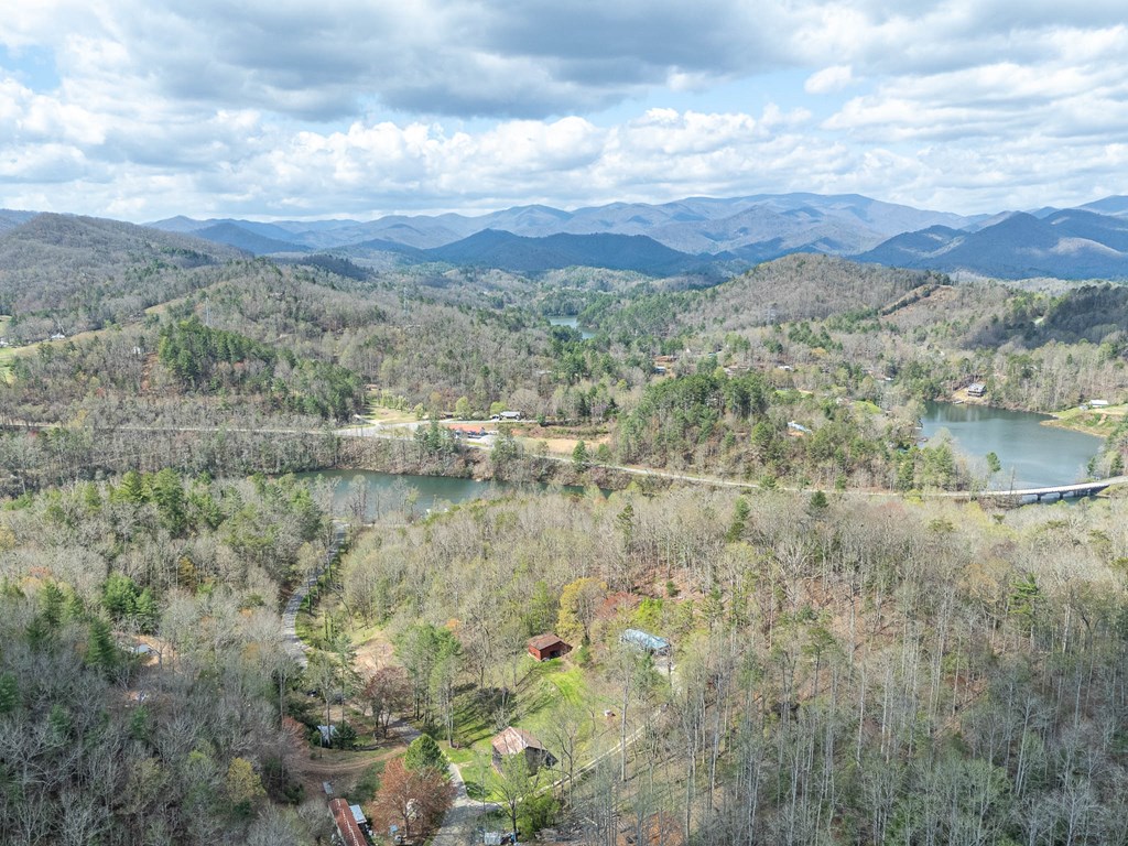 211 Gregory Hollow Road, ROBBINSVILLE, North Carolina image 39