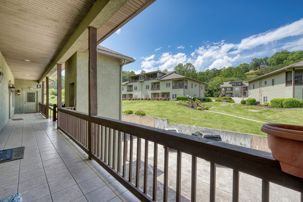 1649-H Lakeview Drive, YOUNG HARRIS, Georgia image 42