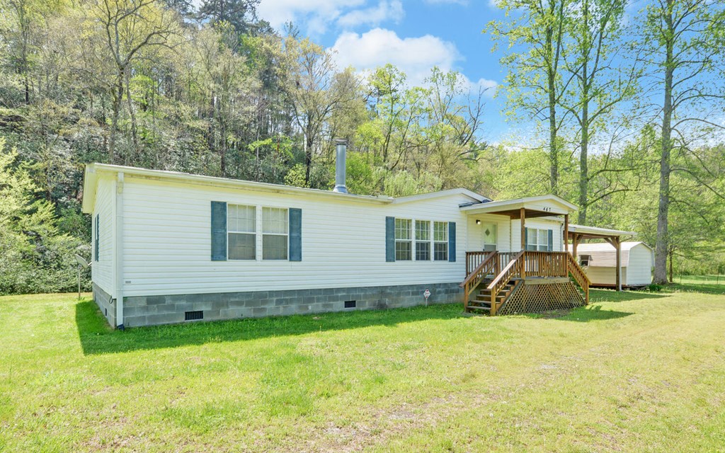 447 Johnsonville Rd, MURPHY, North Carolina image 2