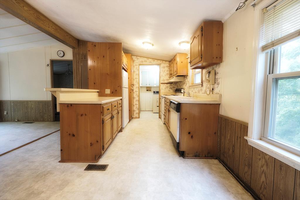 660 Mountain Top Rd, MARBLE, North Carolina image 8
