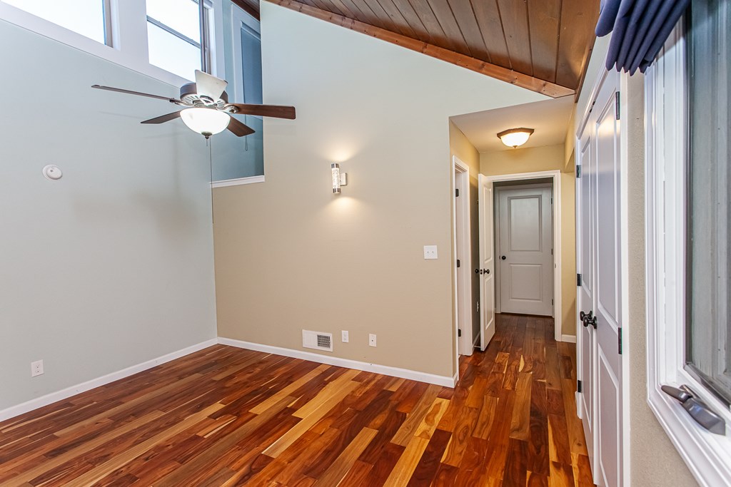 500 Marina Rd #E2, MURPHY, North Carolina image 29