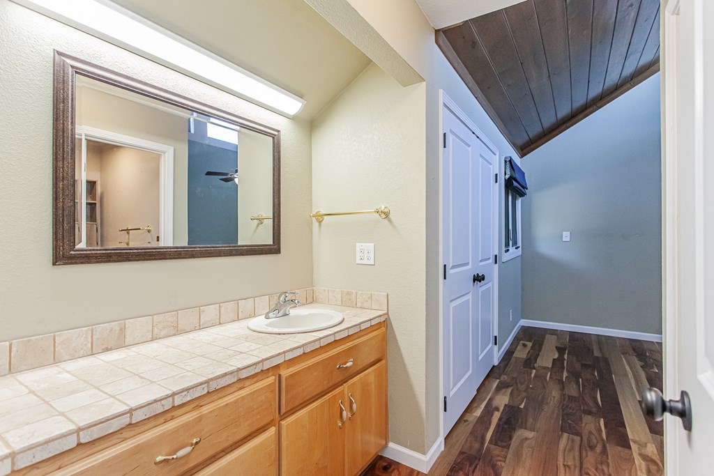 500 Marina Rd #E2, MURPHY, North Carolina image 33