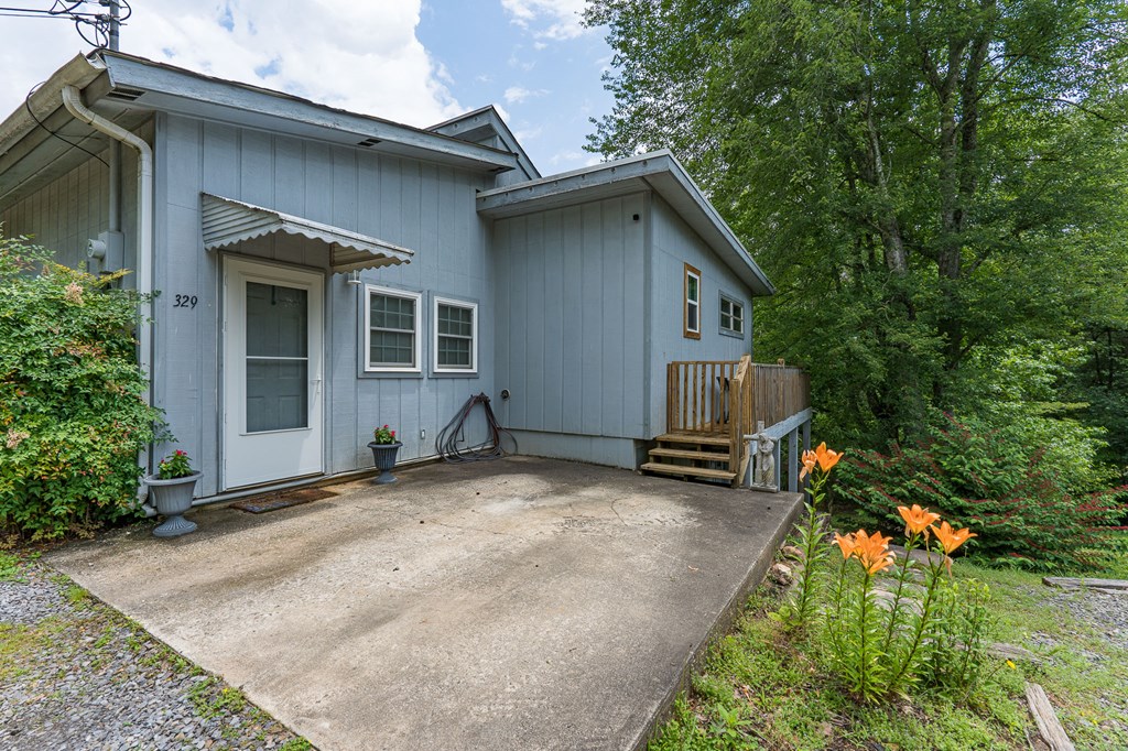 329 Chalet Cir, MURPHY, North Carolina image 33