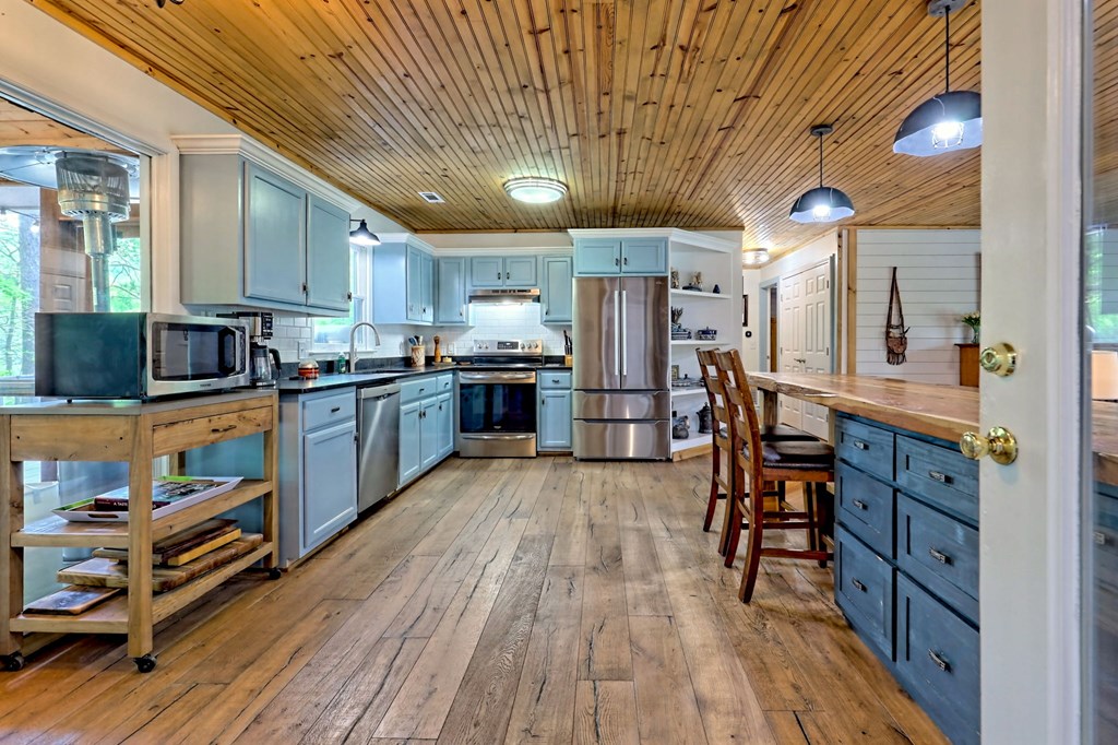 1204 Dogwood Trail, HIAWASSEE, Georgia image 21
