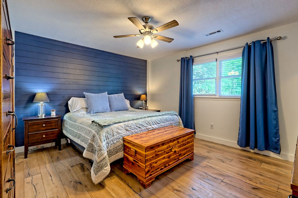 1204 Dogwood Trail, HIAWASSEE, Georgia image 27