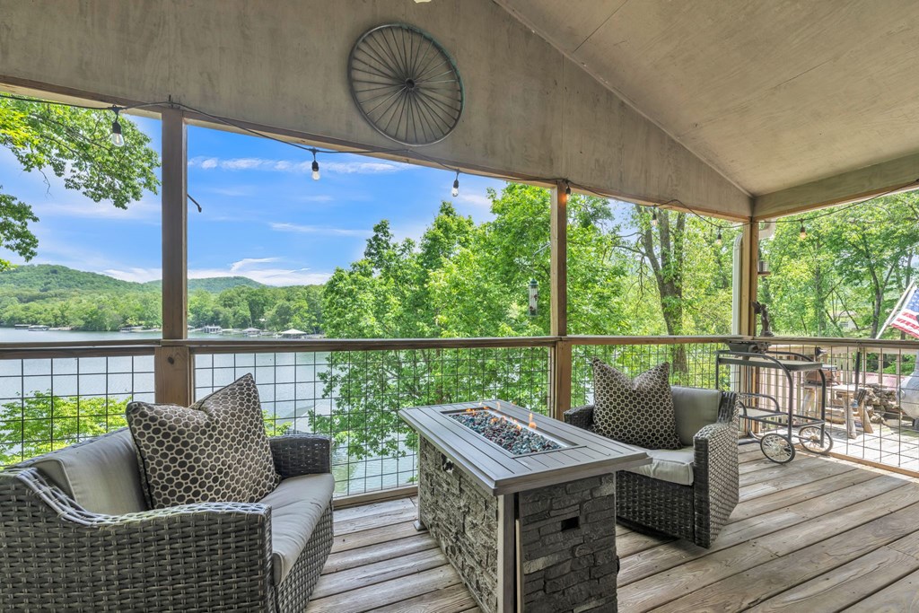 398 Hidden Cove Ln, HAYESVILLE, North Carolina image 13