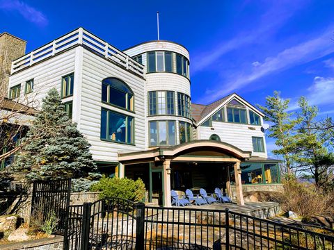 155 bassett mountain Way Wilmington NY 12997