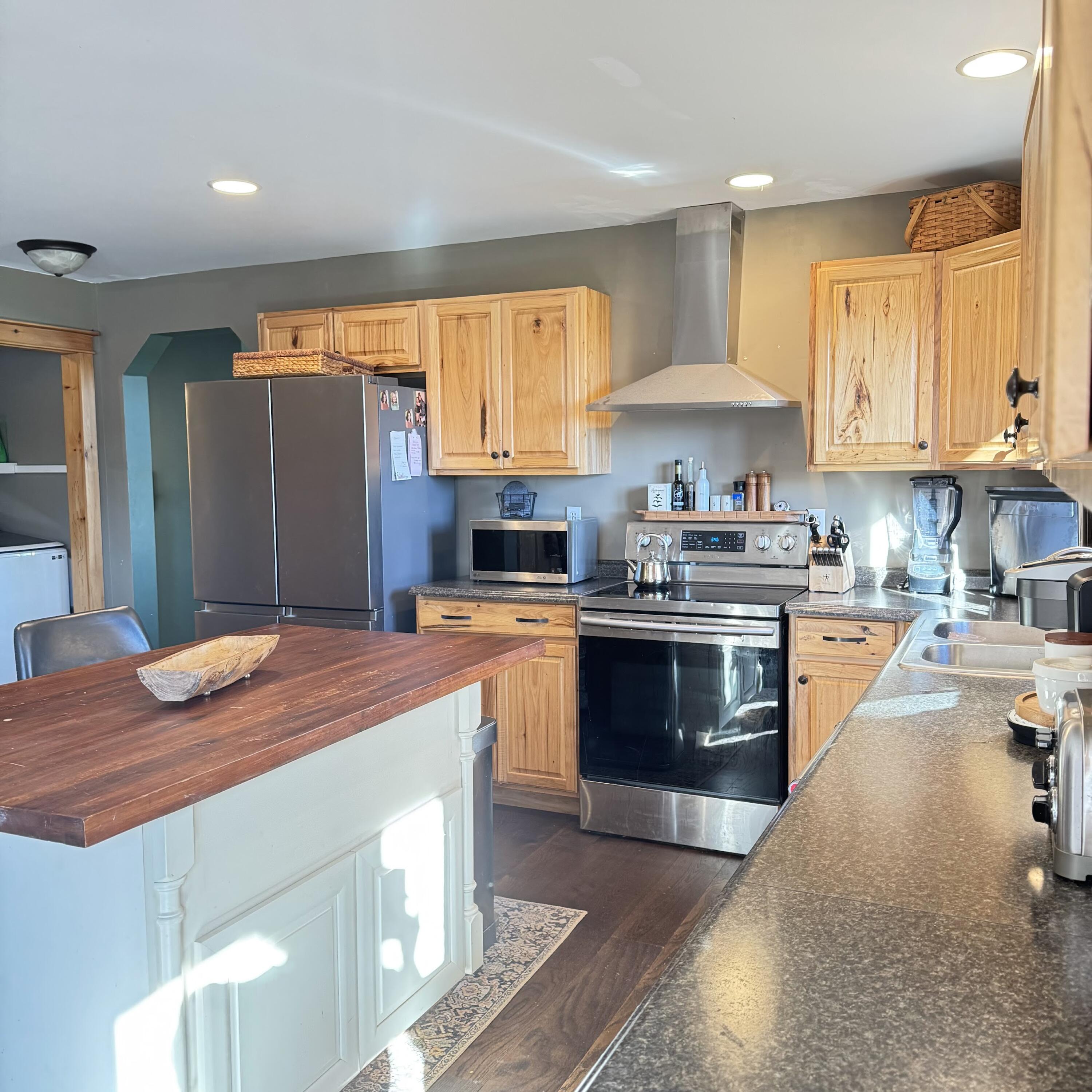 32 Turkey Run Road