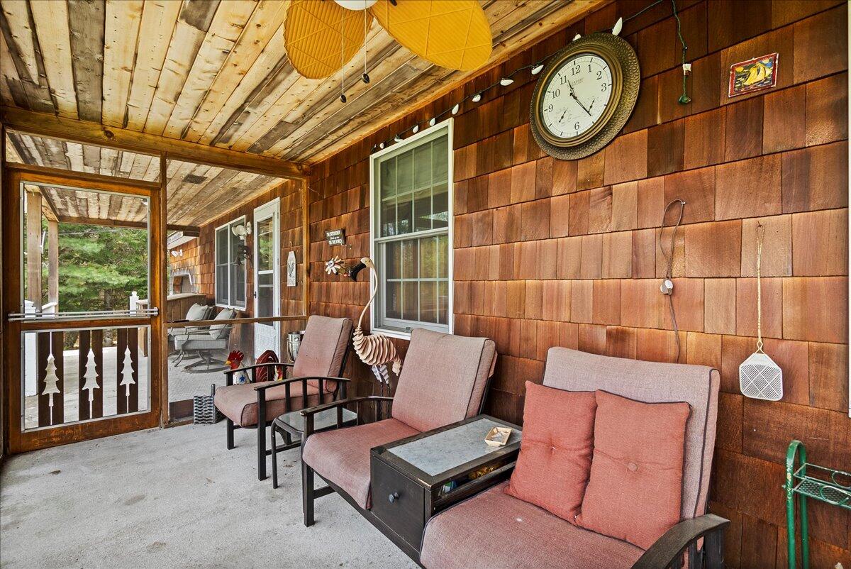 133 Jerry Savarie Rd Rd, Indian Lake, New York image 9