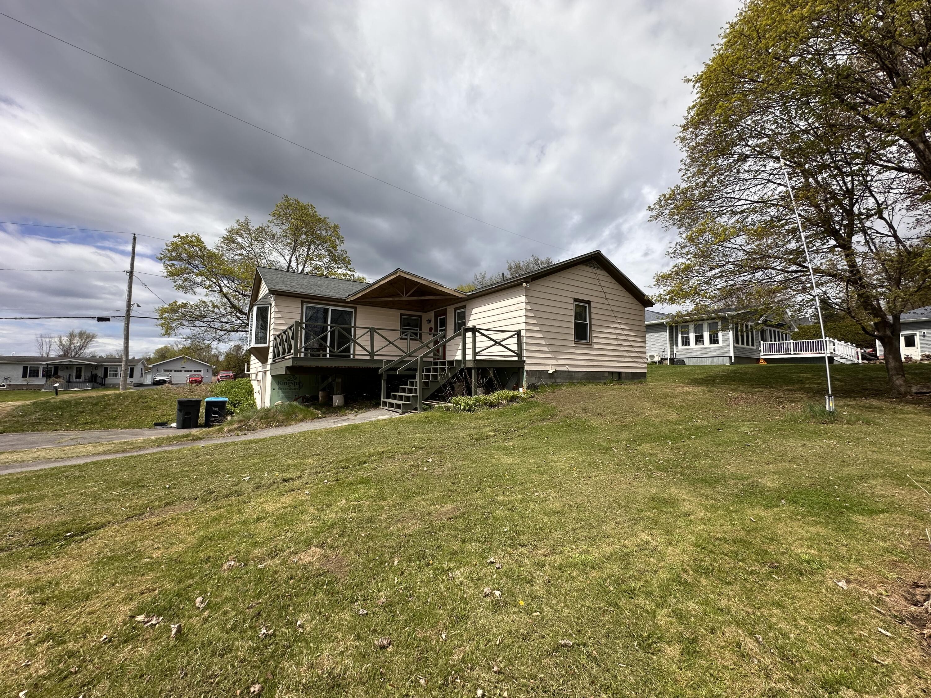 677 Prospect Street, Champlain, New York image 2
