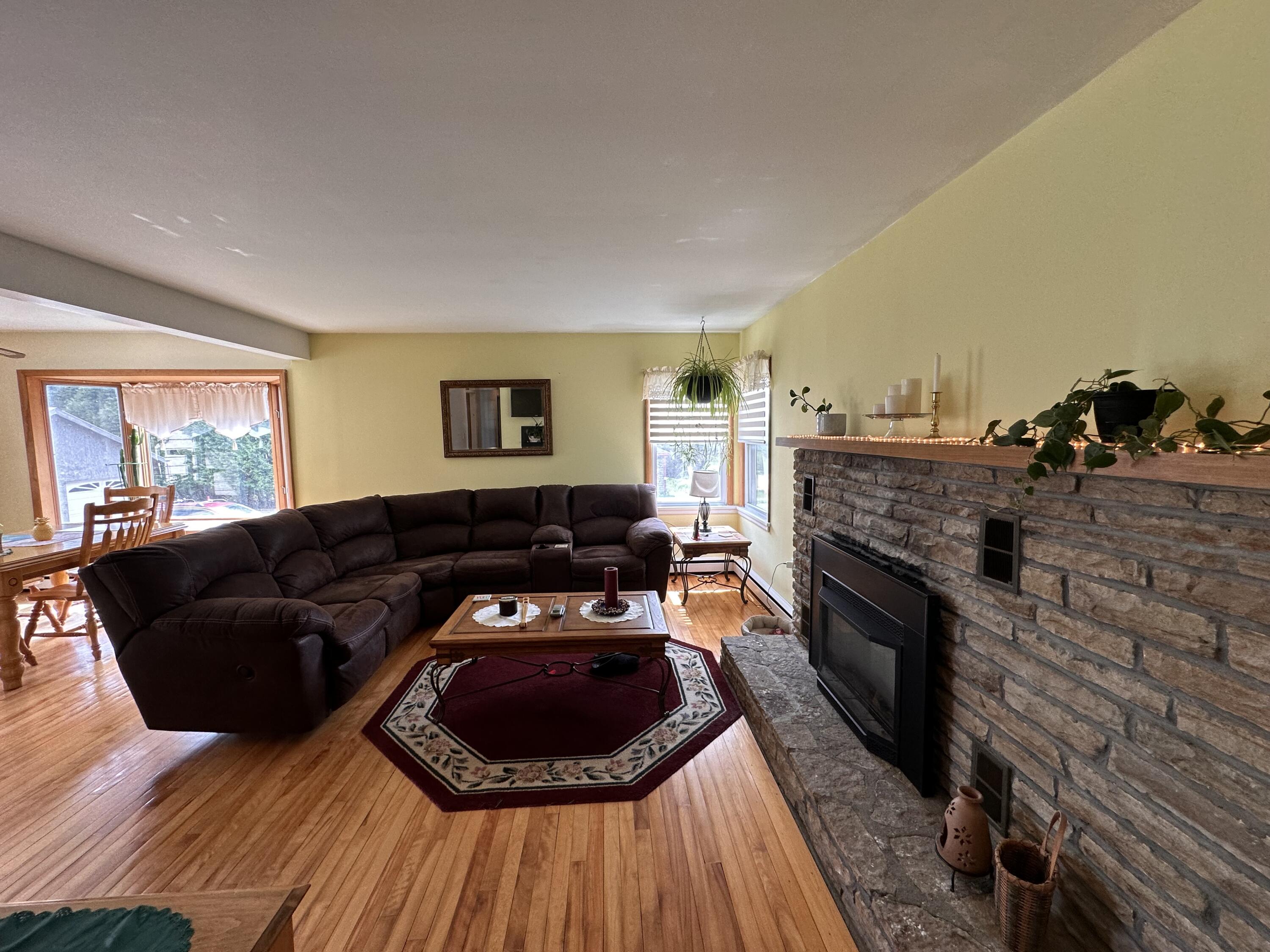 677 Prospect Street, Champlain, New York image 4