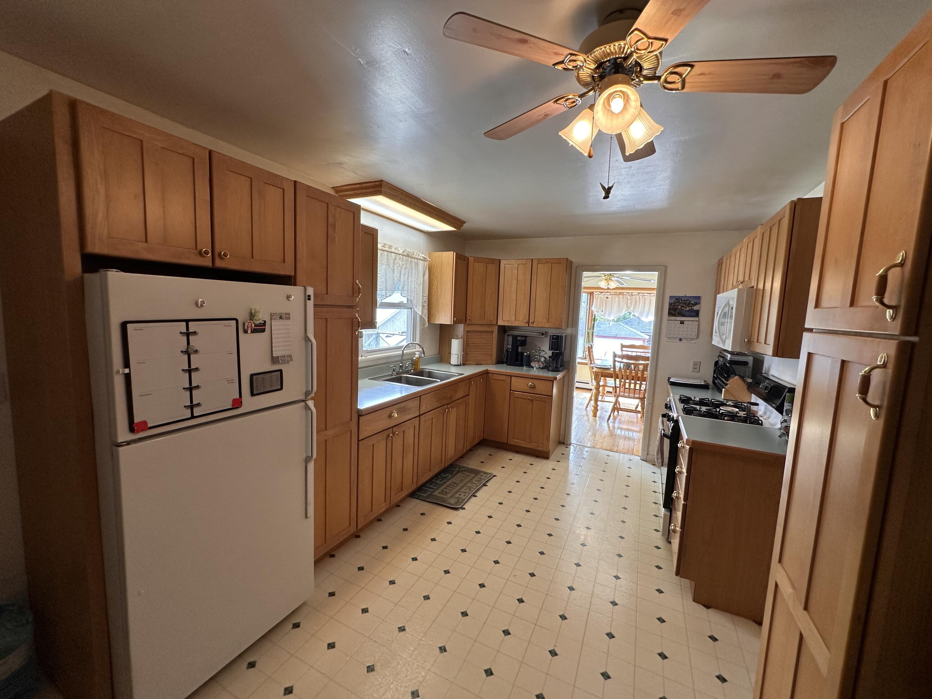 677 Prospect Street, Champlain, New York image 10