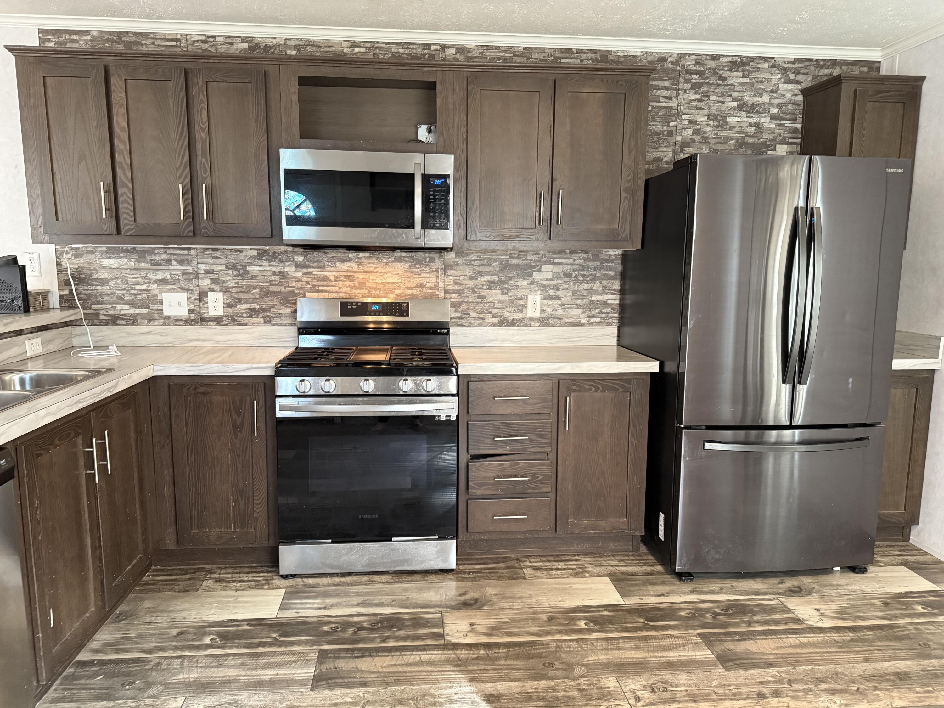 18 Spaulding Drive, Plattsburgh, New York image 2