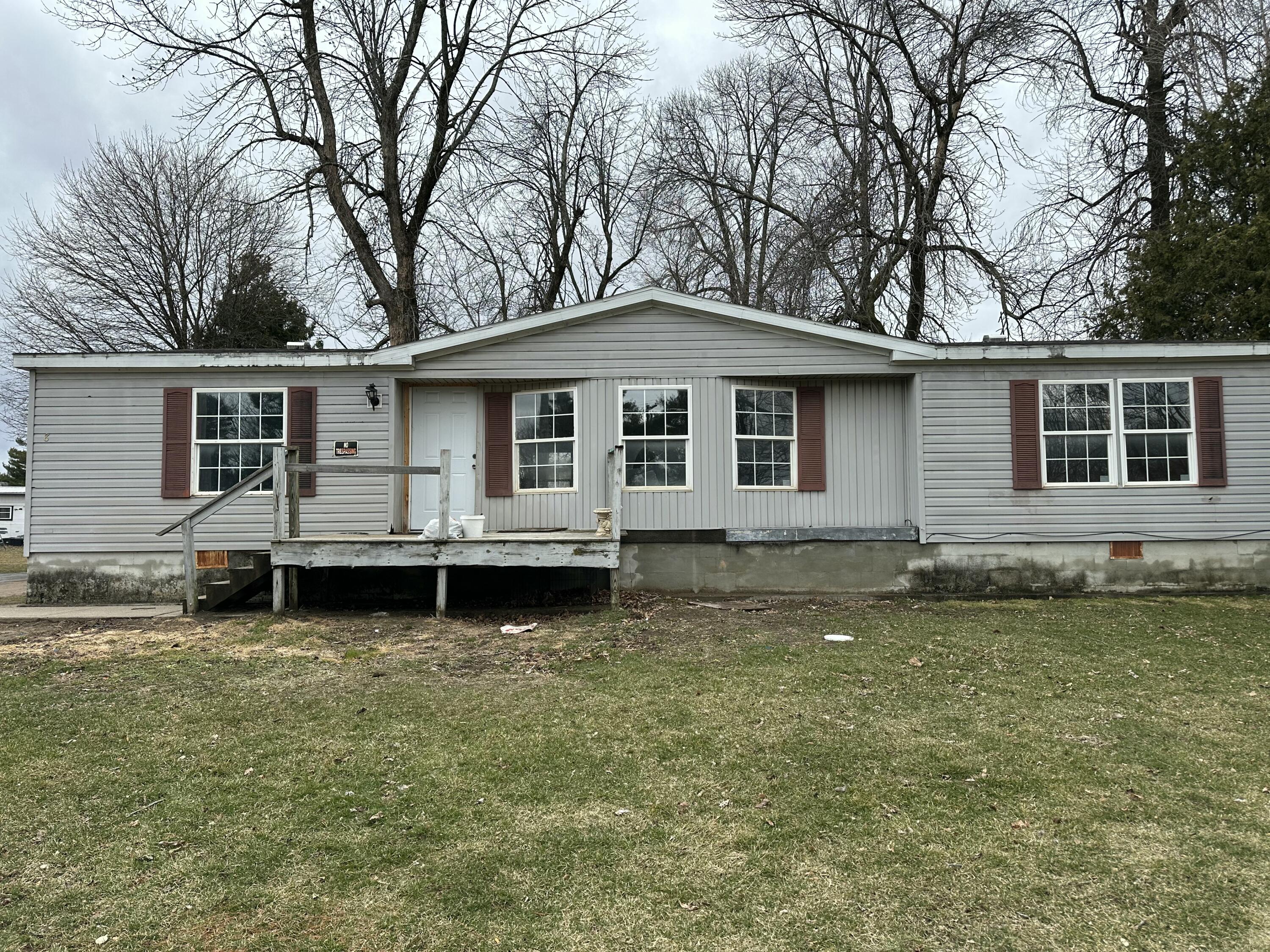 8 Alford Boulevard, Plattsburgh, New York image 1