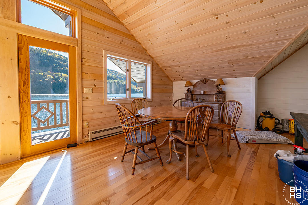 12 George & Bliss 510