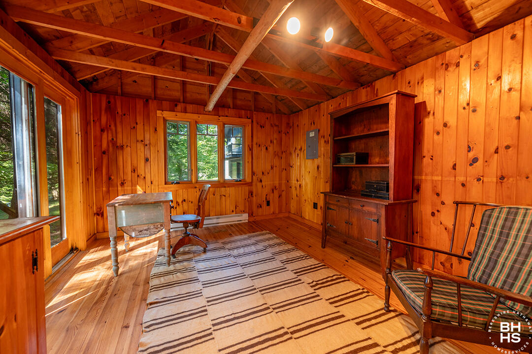 Saranac Lake, New York 12983, United States, 5 Bedrooms Bedrooms, ,3 BathroomsBathrooms,Residential,Active,160002