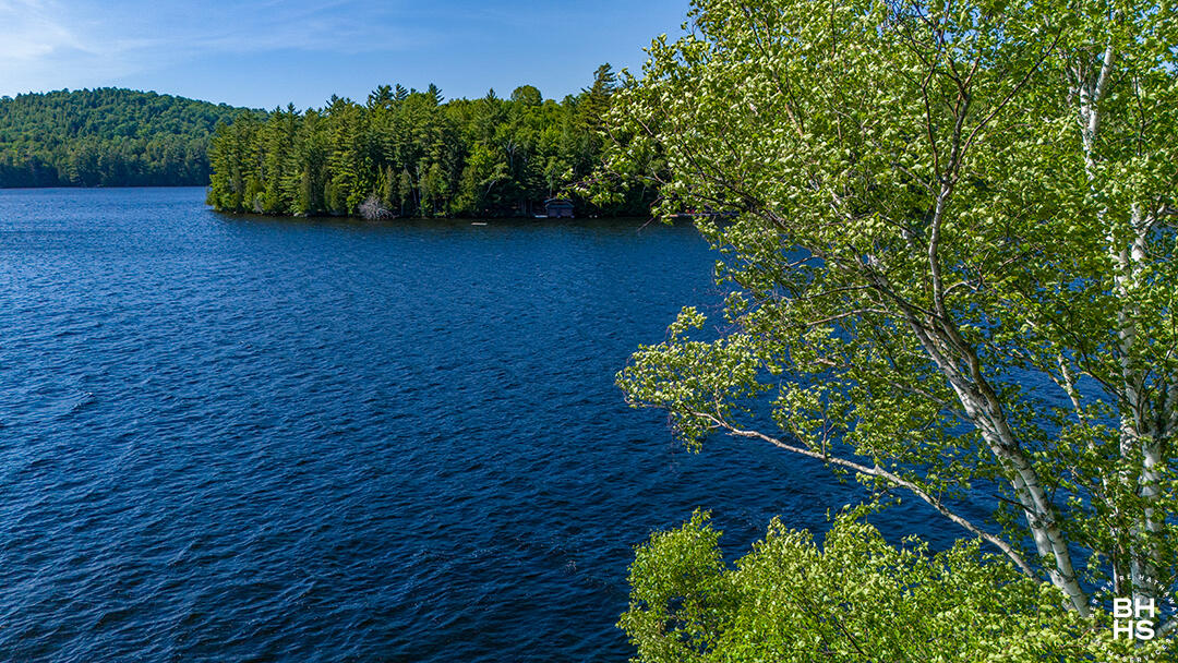Saranac Lake, New York 12983, United States, 5 Bedrooms Bedrooms, ,3 BathroomsBathrooms,Residential,Active,160002