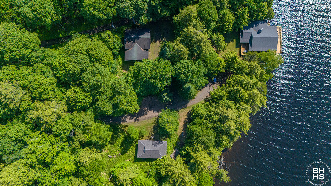 Saranac Lake, New York 12983, United States, 5 Bedrooms Bedrooms, ,3 BathroomsBathrooms,Residential,Active,160002