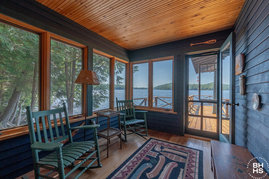 Saranac Lake, New York 12983, United States, 5 Bedrooms Bedrooms, ,3 BathroomsBathrooms,Residential,Active,160002