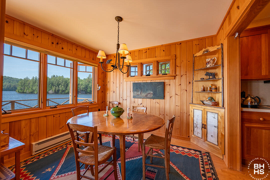 Saranac Lake, New York 12983, United States, 5 Bedrooms Bedrooms, ,3 BathroomsBathrooms,Residential,Active,160002