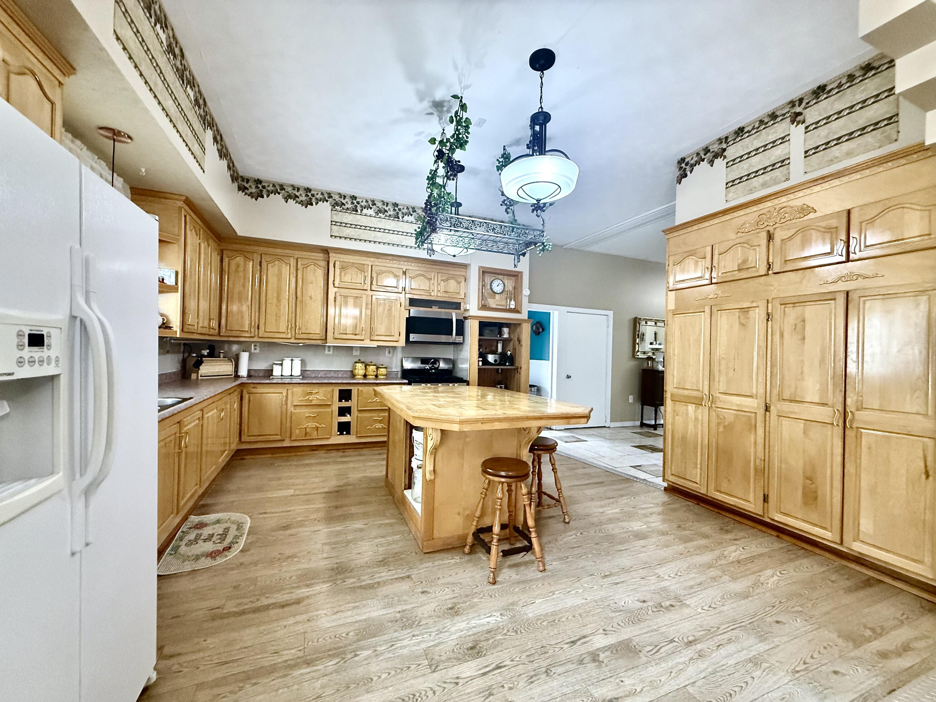 14 Hopkins Point Road