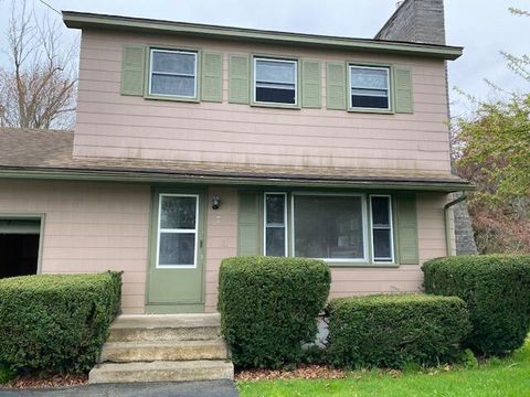 7 Brookview Dr Plattsburgh NY 12901