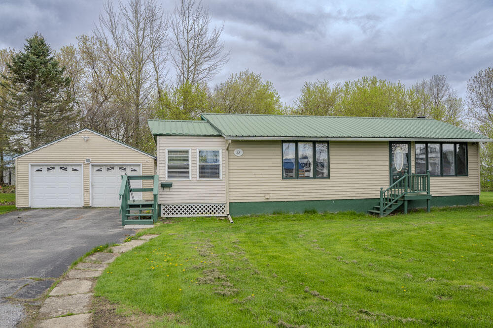 11 Rose Avenue, Rouses Point, New York image 1