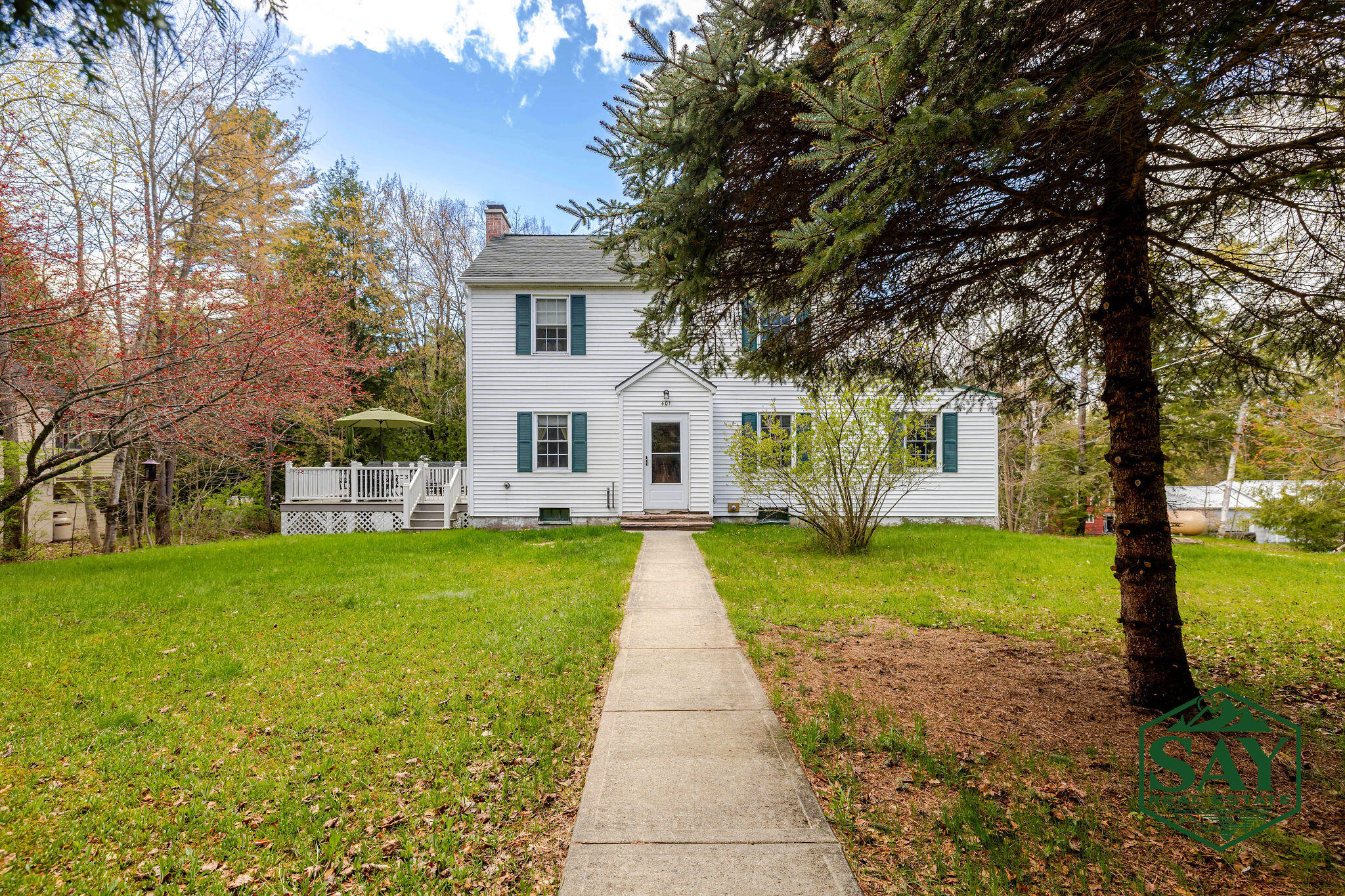 401 Lake Street