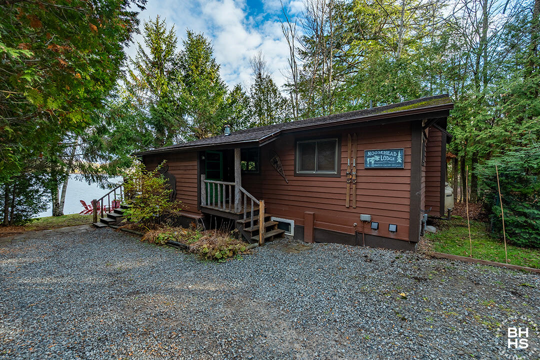 Saranac Lake, New York 12983, United States, ,Residential,Active,238553