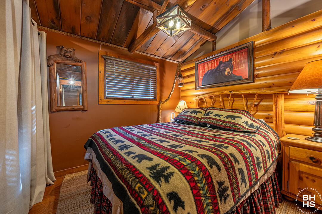 Saranac Lake, New York 12983, United States, ,Residential,Active,238553