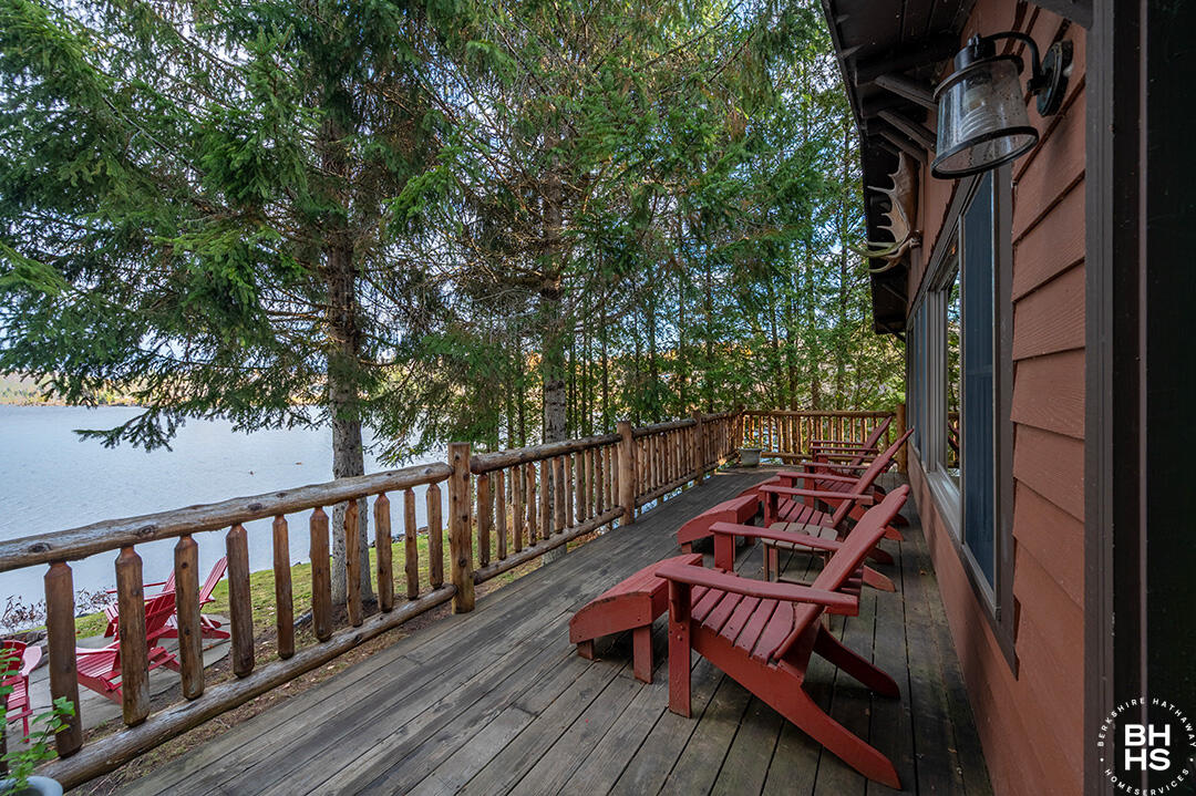 Saranac Lake, New York 12983, United States, ,Residential,Active,238553