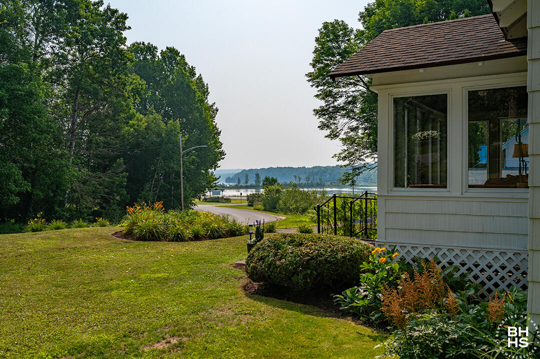 Tupper Lake, New York 12986, United States, 3 Bedrooms Bedrooms, ,2 BathroomsBathrooms,Residential,Active,186734