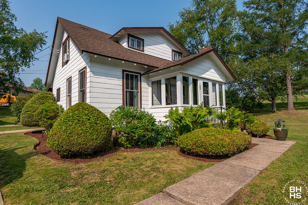 Tupper Lake, New York 12986, United States, 3 Bedrooms Bedrooms, ,2 BathroomsBathrooms,Residential,Active,186734