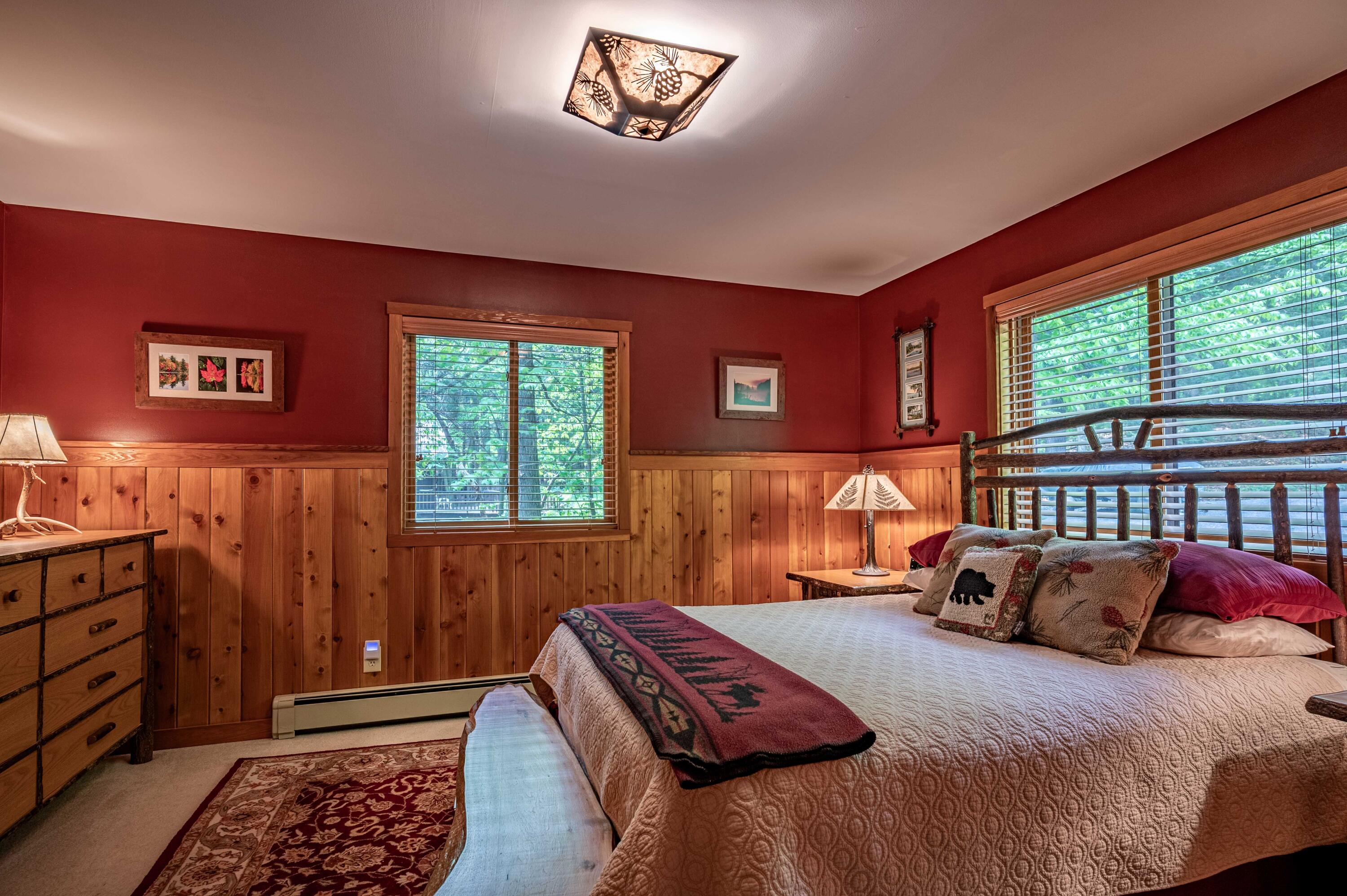 40 Eaton Outlet Way, Long Lake, New York image 28