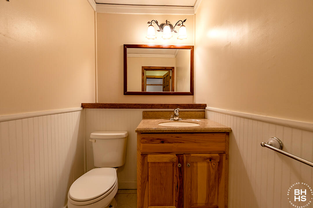 Wilmington, New York 12997, United States, 4 Bedrooms Bedrooms, ,3 BathroomsBathrooms,Residential,Active,186266