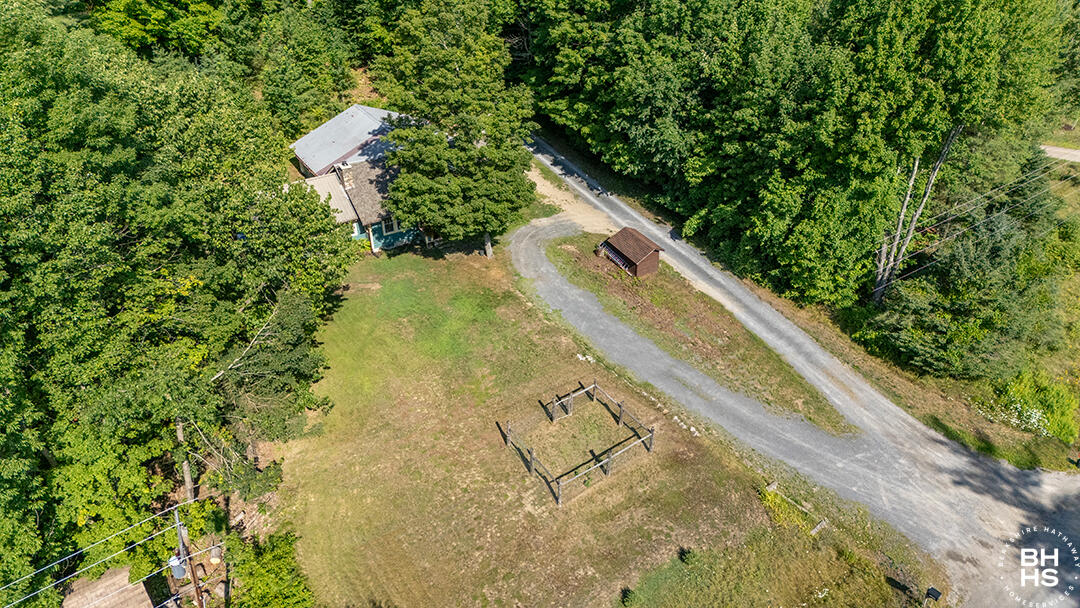 Wilmington, New York 12997, United States, 4 Bedrooms Bedrooms, ,3 BathroomsBathrooms,Residential,Active,186266