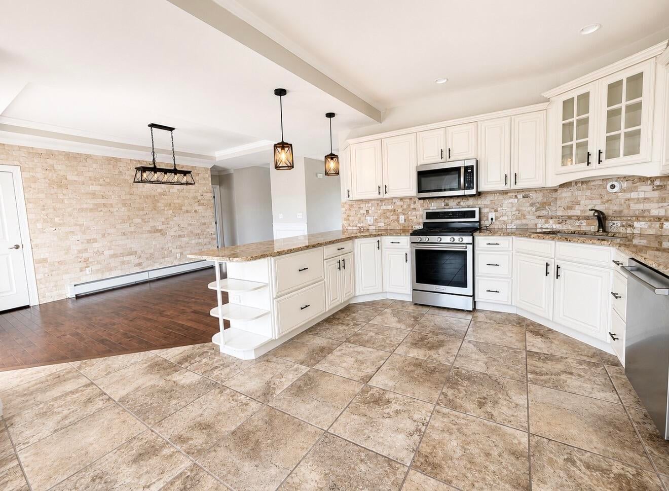 786 Calkins Road