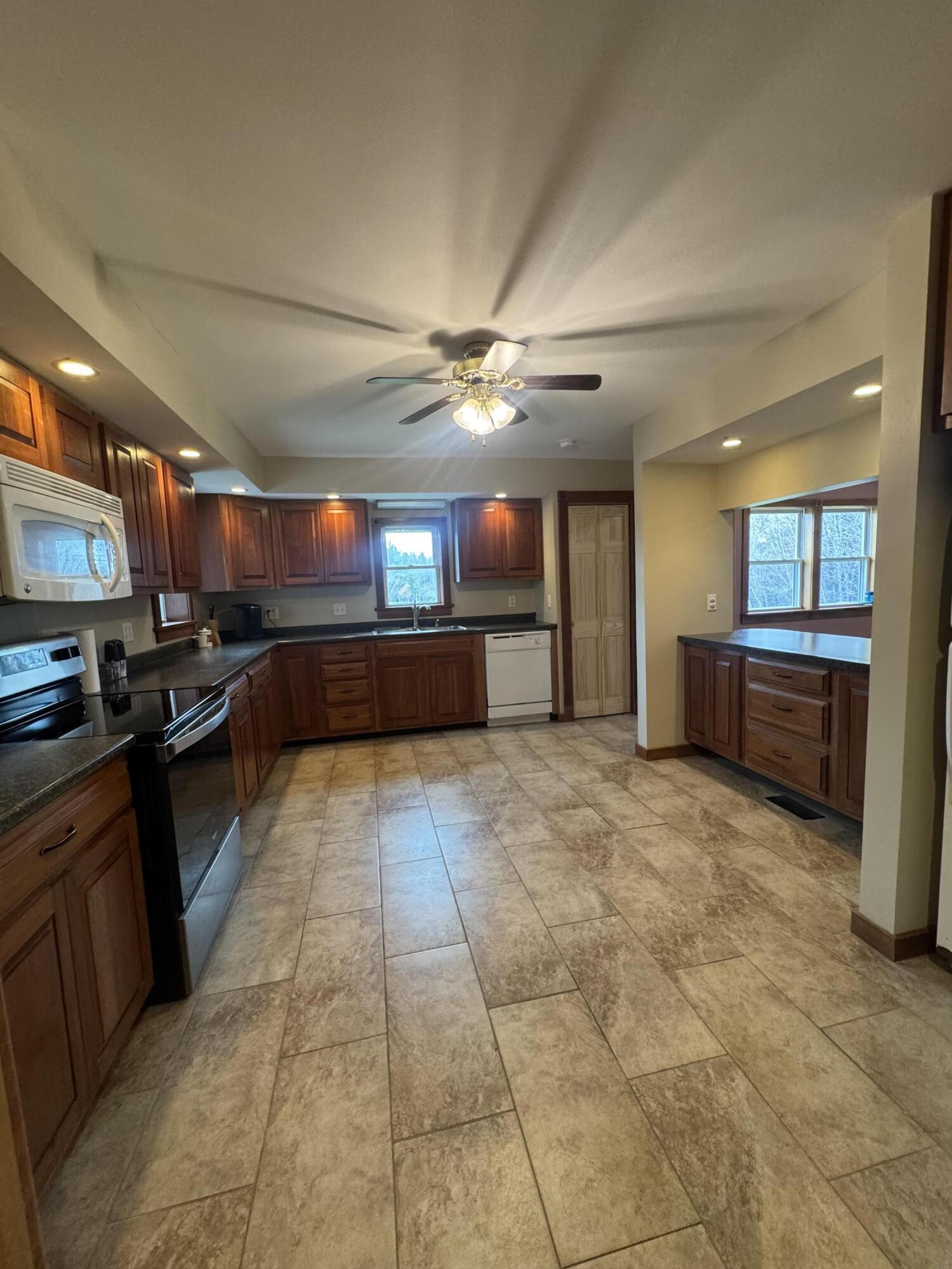 7097 Star Road