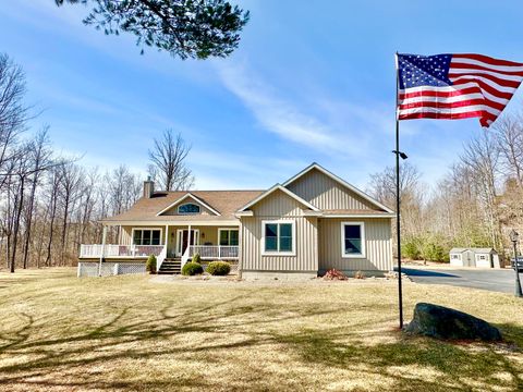 Homes For Sale - 59 Winding Brook Road<br/> Clinton County, Peru, NY 12972