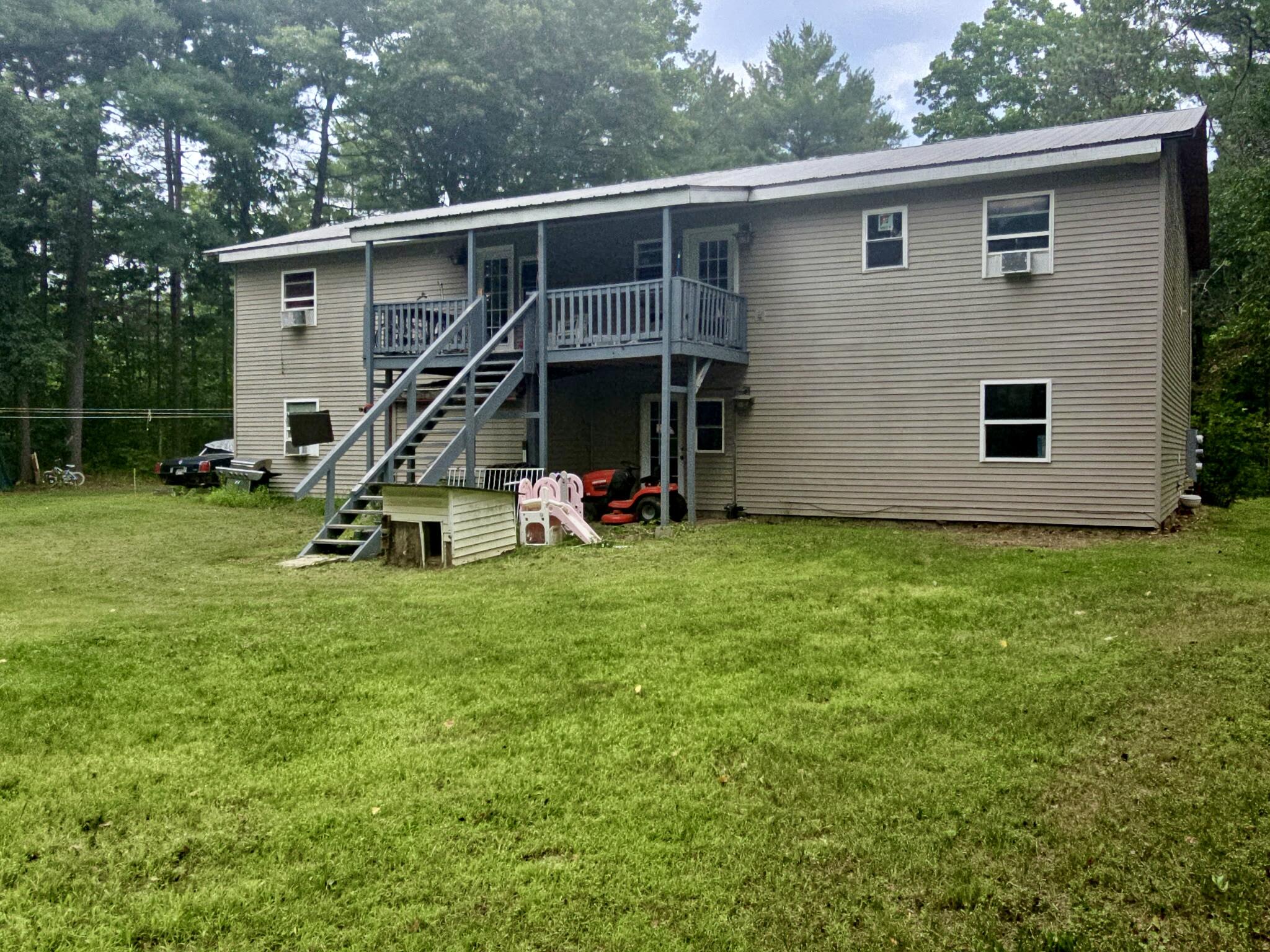 7 Northwood Ave Avenue