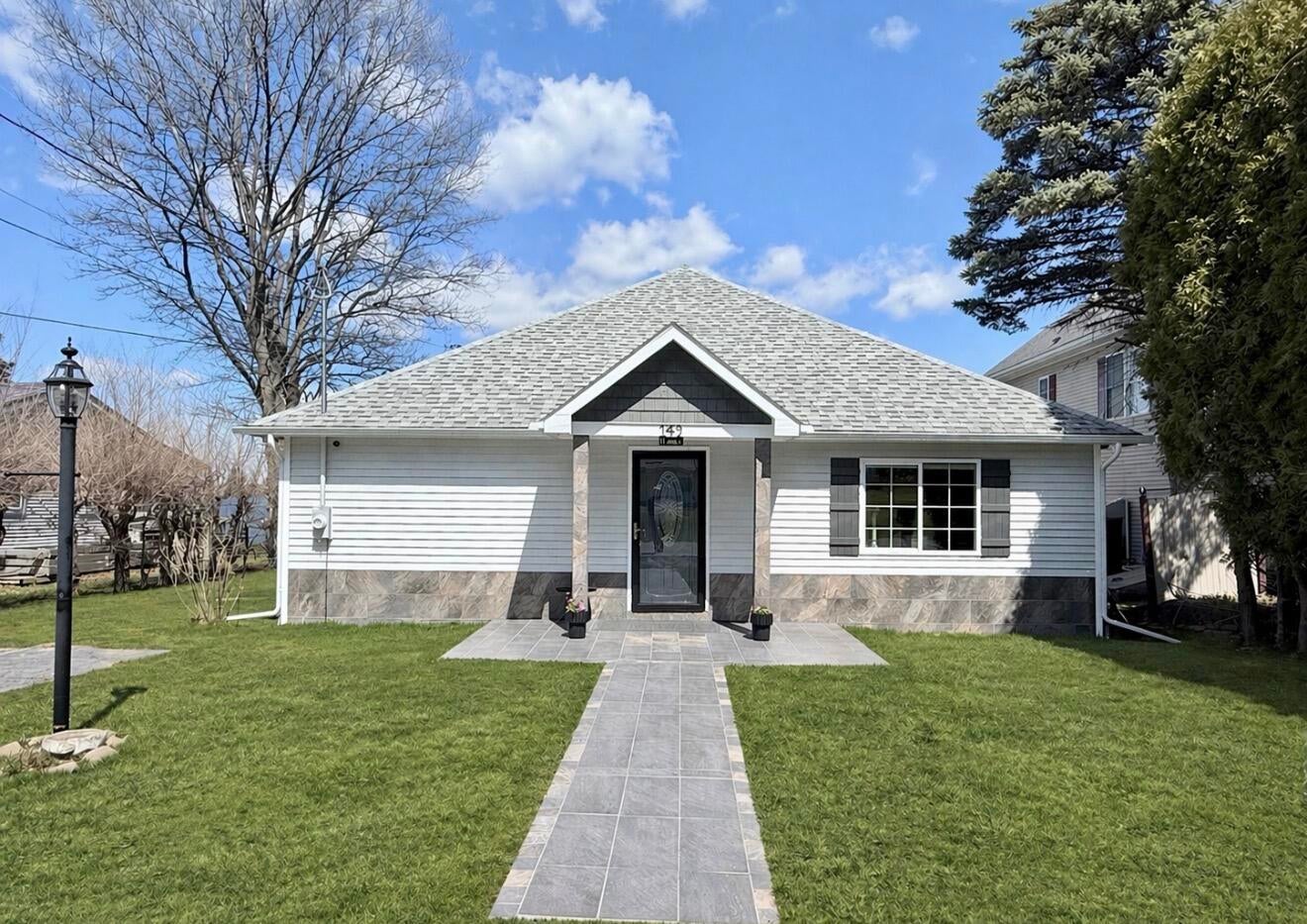 142 Algonquin Park Road