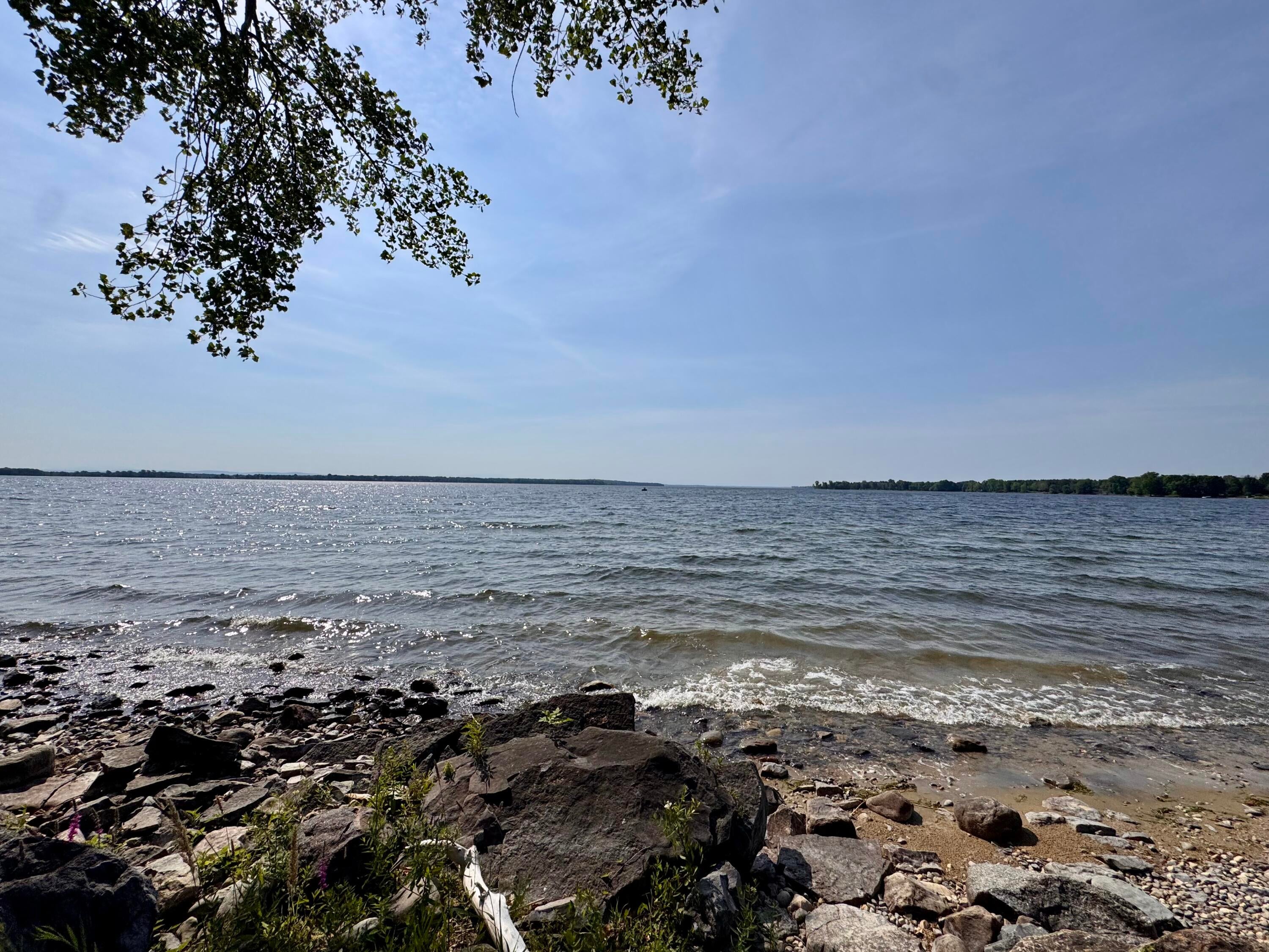 1421 Lakeshore Road