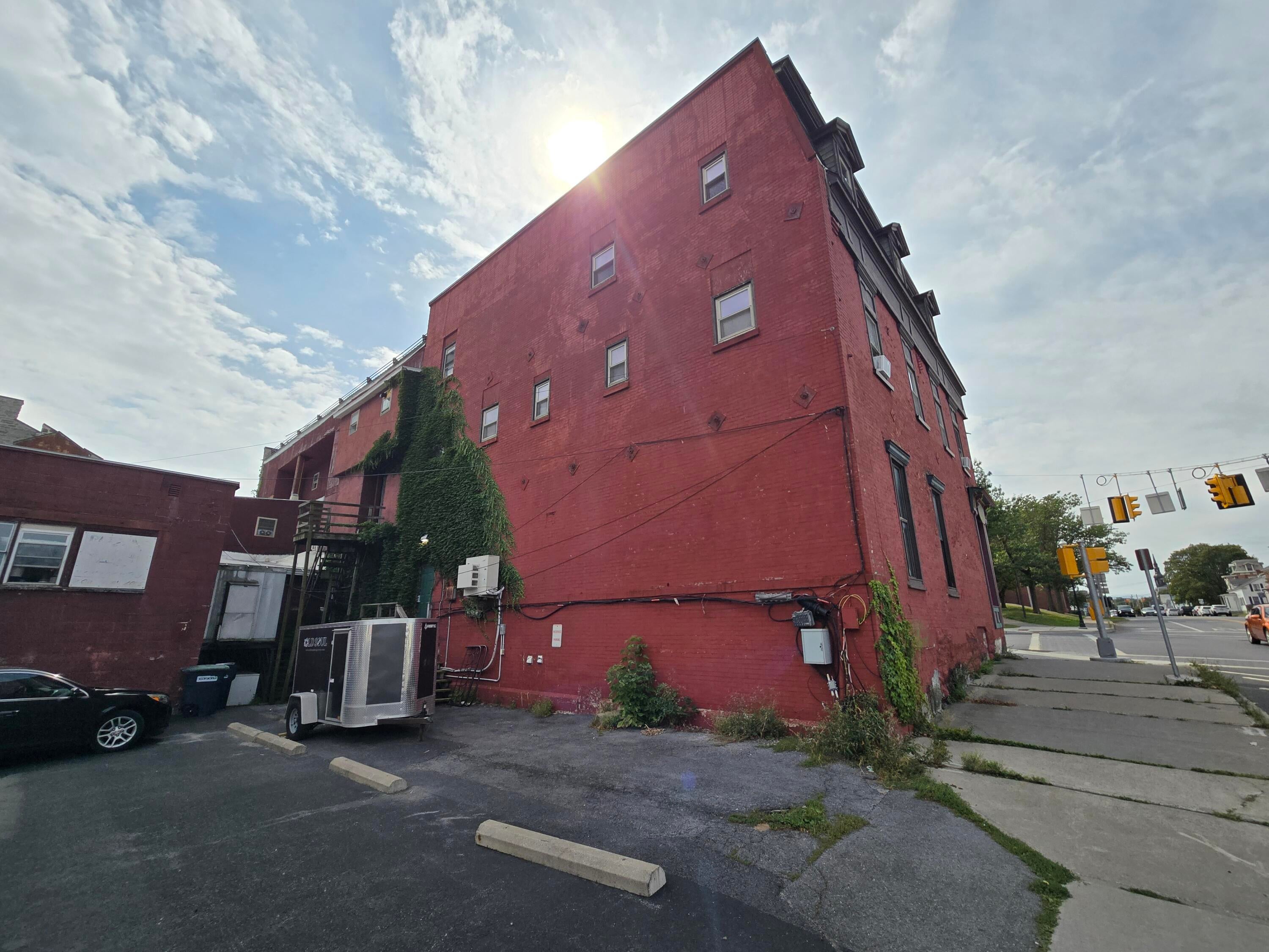 136 Margaret Street