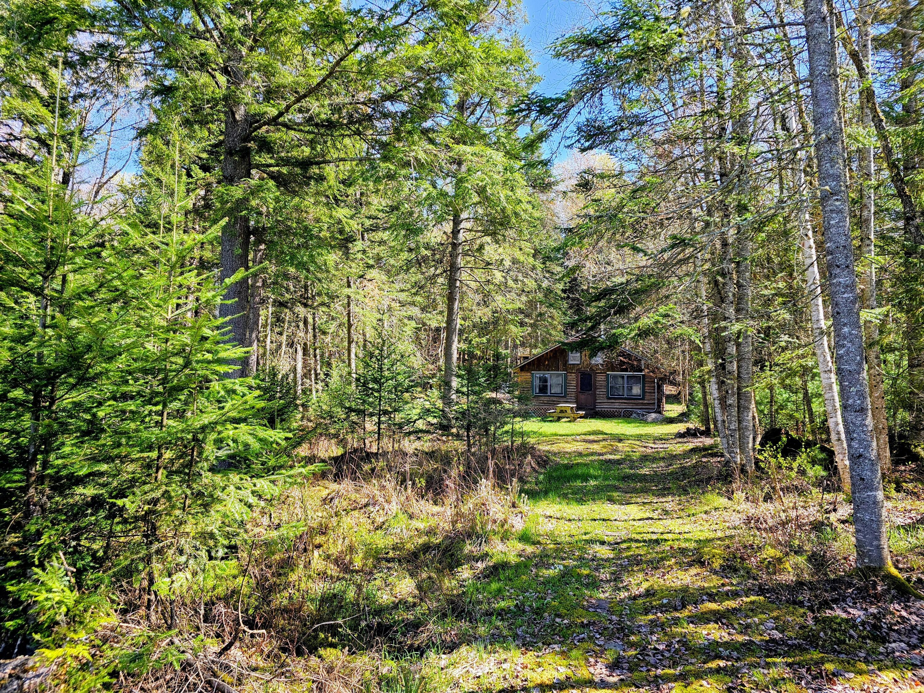 24 Oseetah Lake Road, Saranac Lake, New York image 1
