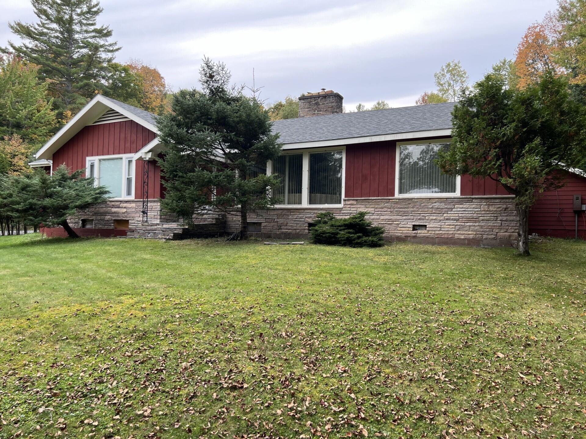 176 Glenwood Drive, Saranac Lake, New York image 1