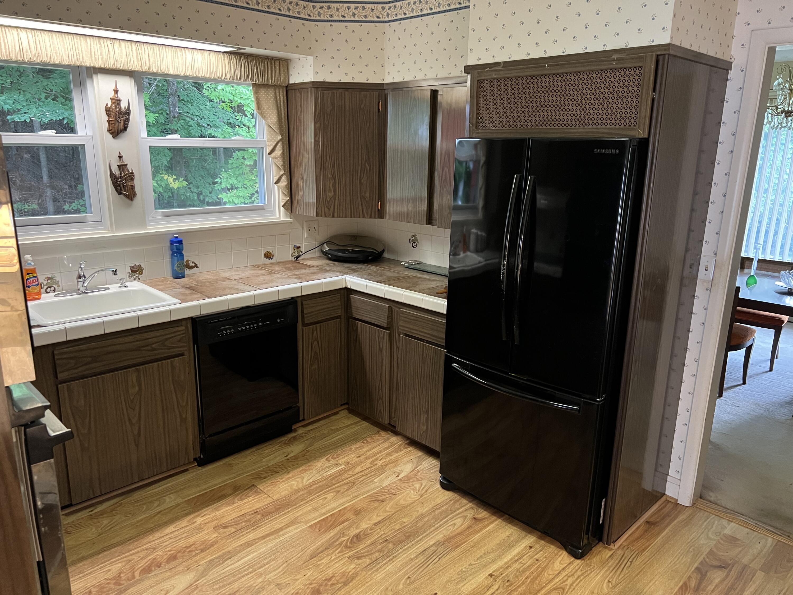 176 Glenwood Drive, Saranac Lake, New York image 9