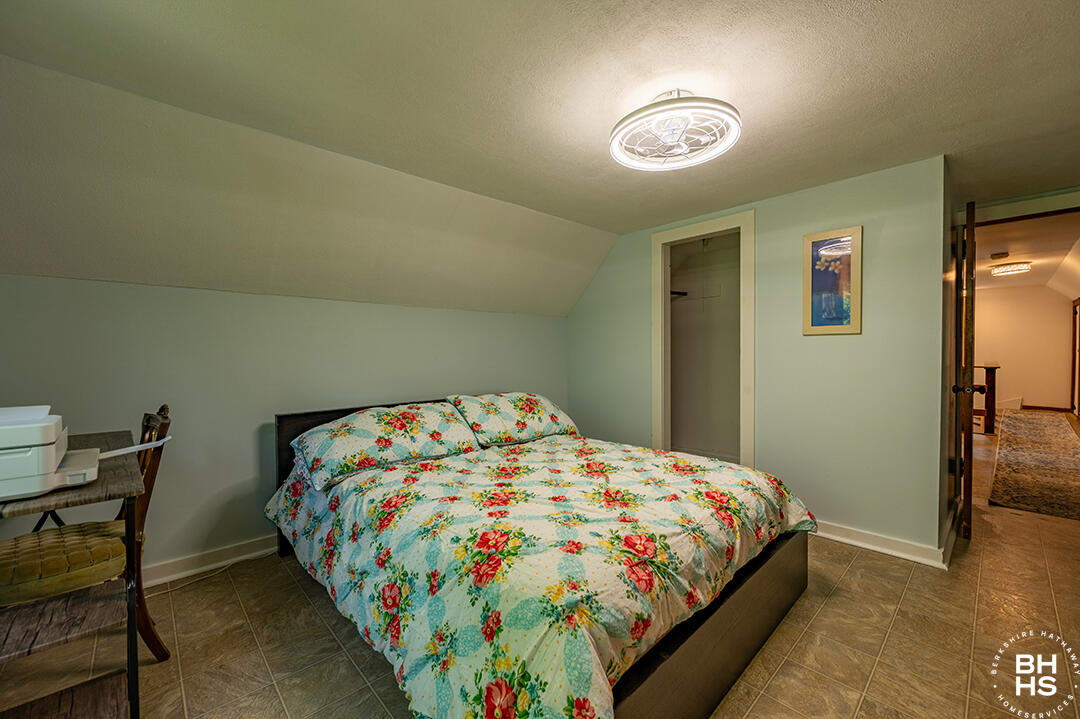 Saranac Lake, New York 12983, United States, 4 Bedrooms Bedrooms, ,2 BathroomsBathrooms,Residential,Pending,156981